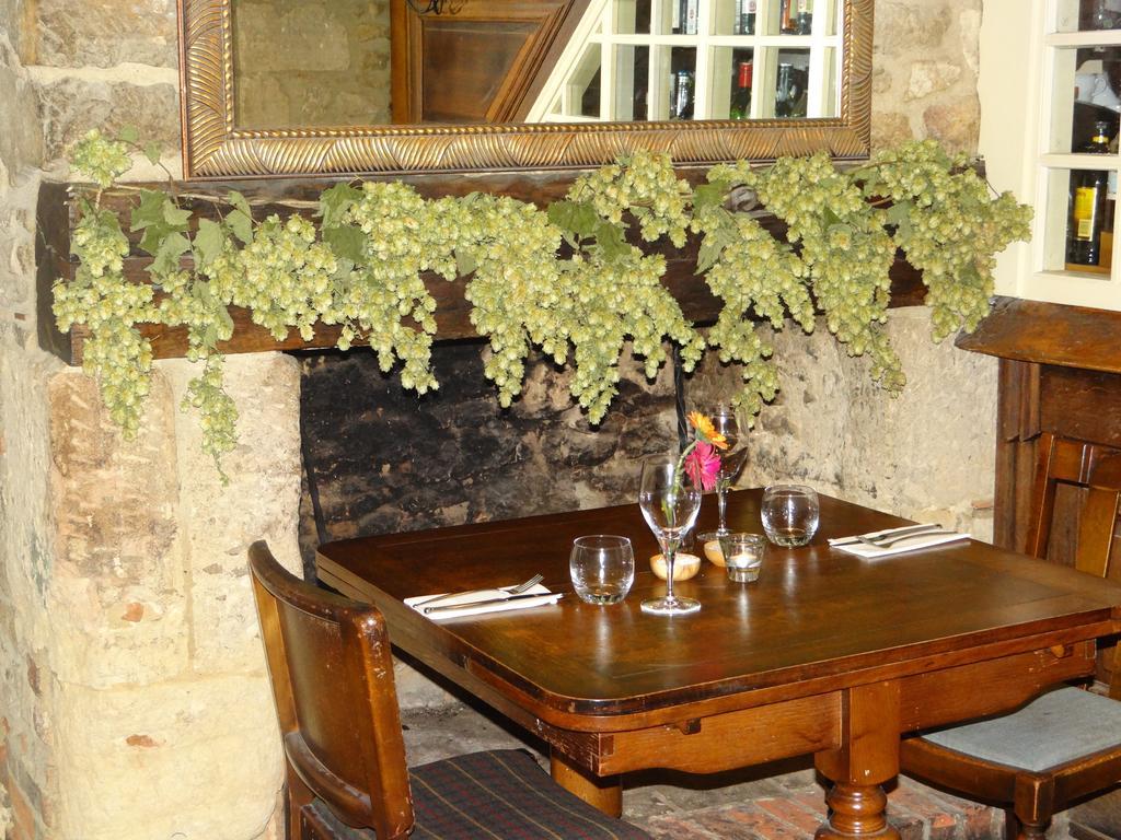 فندق The Talkhouse Stanton Saint John المظهر الخارجي الصورة