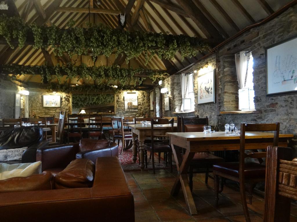 فندق The Talkhouse Stanton Saint John المظهر الخارجي الصورة
