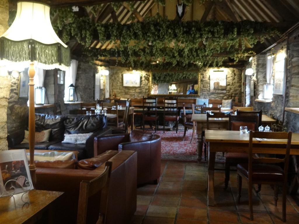 فندق The Talkhouse Stanton Saint John المظهر الخارجي الصورة